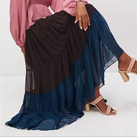 ANTHROPOLOGIE Colorblocked Maxi Dress Deep V-neck Puff Sleeved Nirmooha XS NWT - Picture 4 of 8